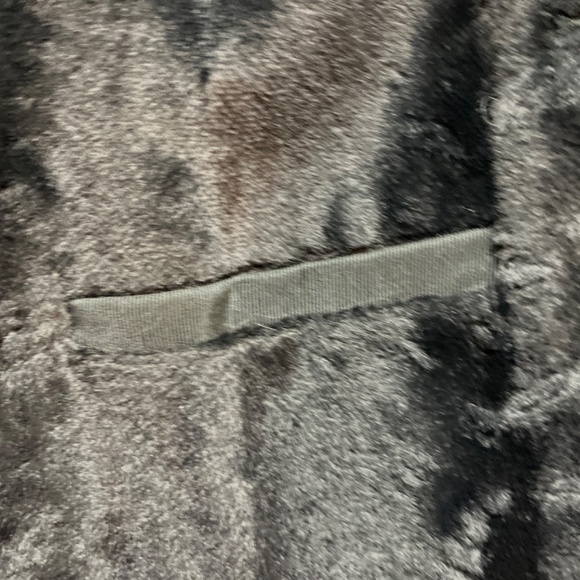 Vintage black mink fur collar and rare Broadtail lamb cropped jacket size Small. - Picture 6 of 6